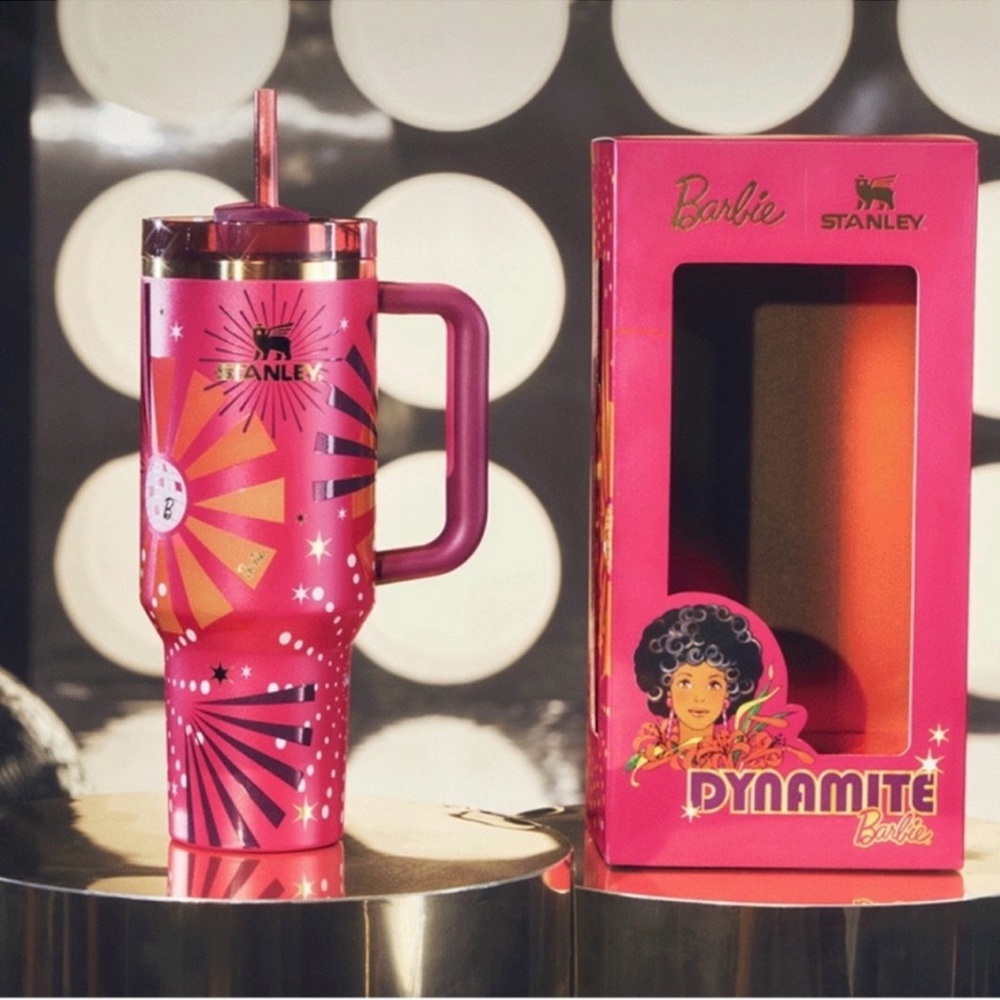 NIB Stanley x Barbie 70s Dynamite Quencher H2.0 FlowState Tumbler 40 oz Pink